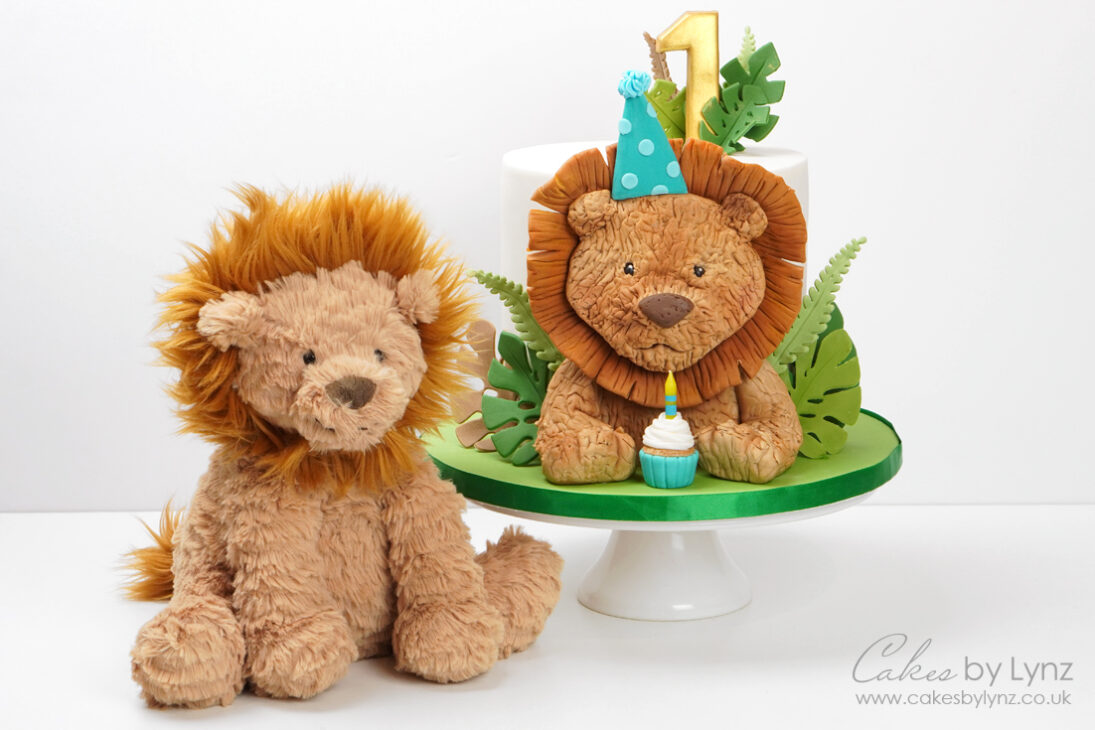 1st Birthday Lion Cake Tutorial inspiration
