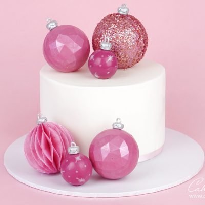 Edible bauble cake toppers tutorial