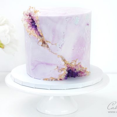 Geode cake with a stone effect tutorial