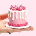 Miniature drip Cake Tutorial Miniature baking - mini drip Cake Tutorial