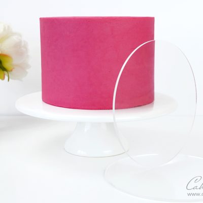 How to use acrylic plates / discs / disks to get smooth sides on your buttercream cakes
